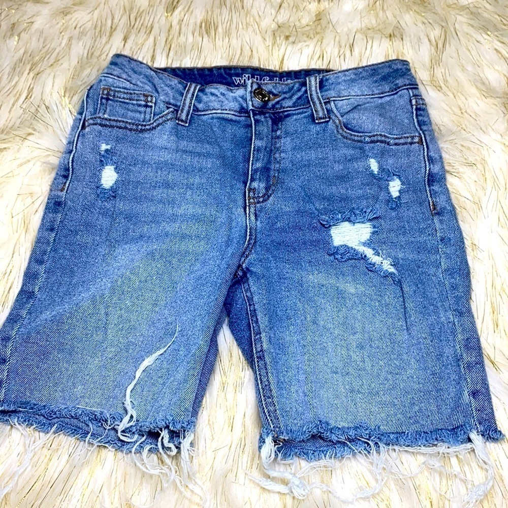 Wild Fable - Destroyed High Rise Shorts Size 0